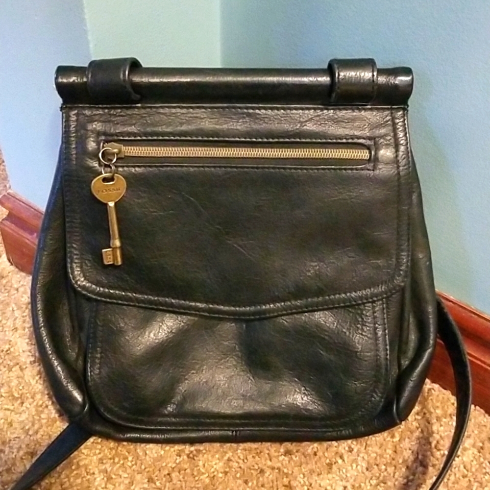 Vintage classic Fossil purse/handbag/crossbody black leather